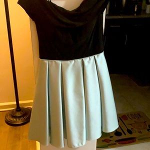 Girl formal dress dressed 1 time